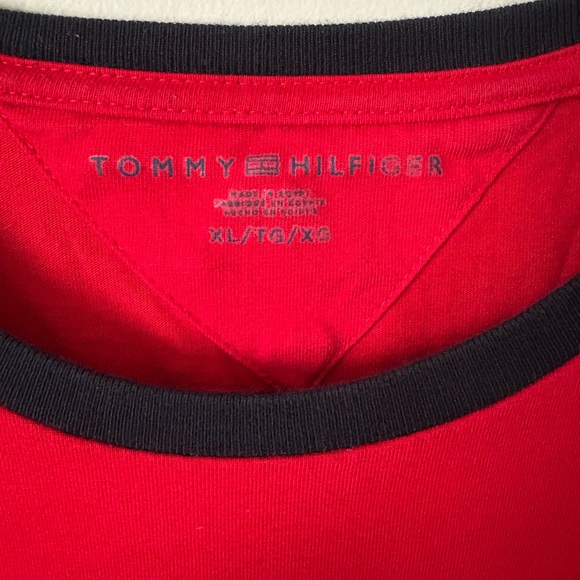 Tommy Hilfiger Bold‎ Red Men's Tee, Us size XL - Picture 4 of 8